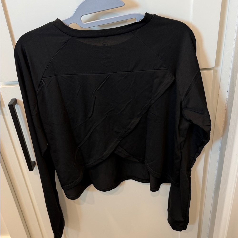 Black Women's Long Sleeve Draped Back Top workout tops set of 4